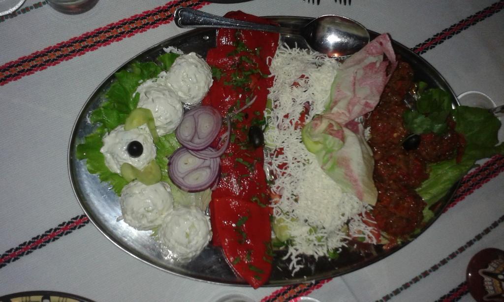Chuchura Family Hotel Koprivshtitsa Luaran gambar