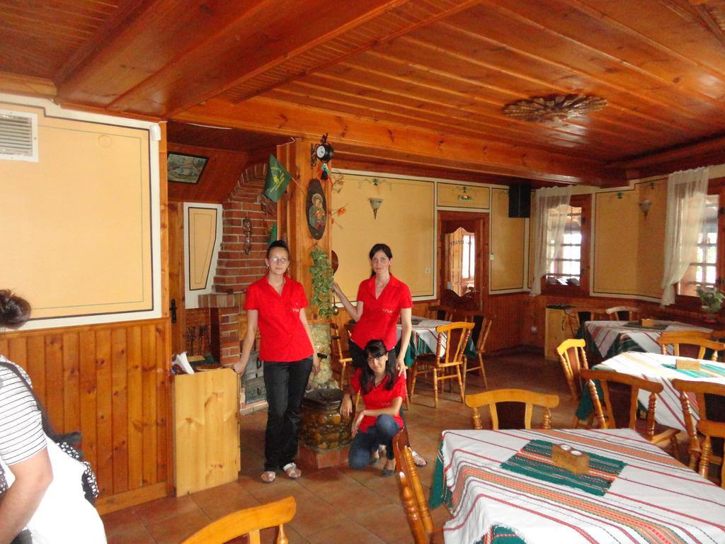 Chuchura Family Hotel Koprivshtitsa Luaran gambar