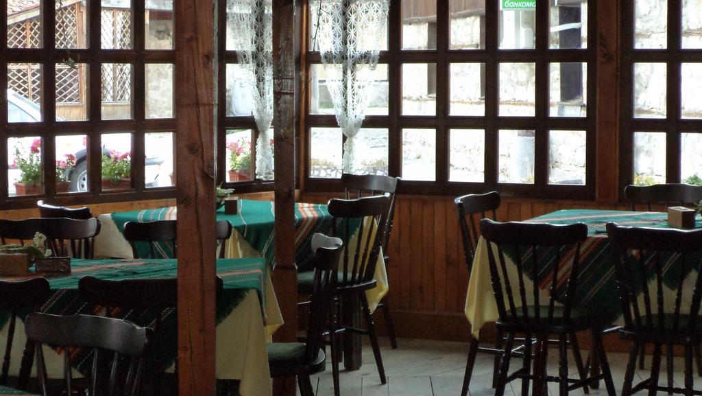 Chuchura Family Hotel Koprivshtitsa Luaran gambar