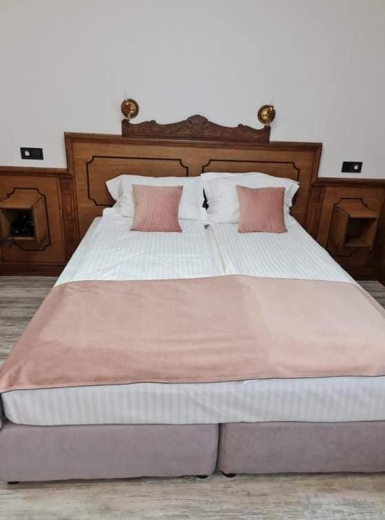 Chuchura Family Hotel Koprivshtitsa Luaran gambar