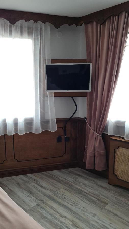 Chuchura Family Hotel Koprivshtitsa Luaran gambar