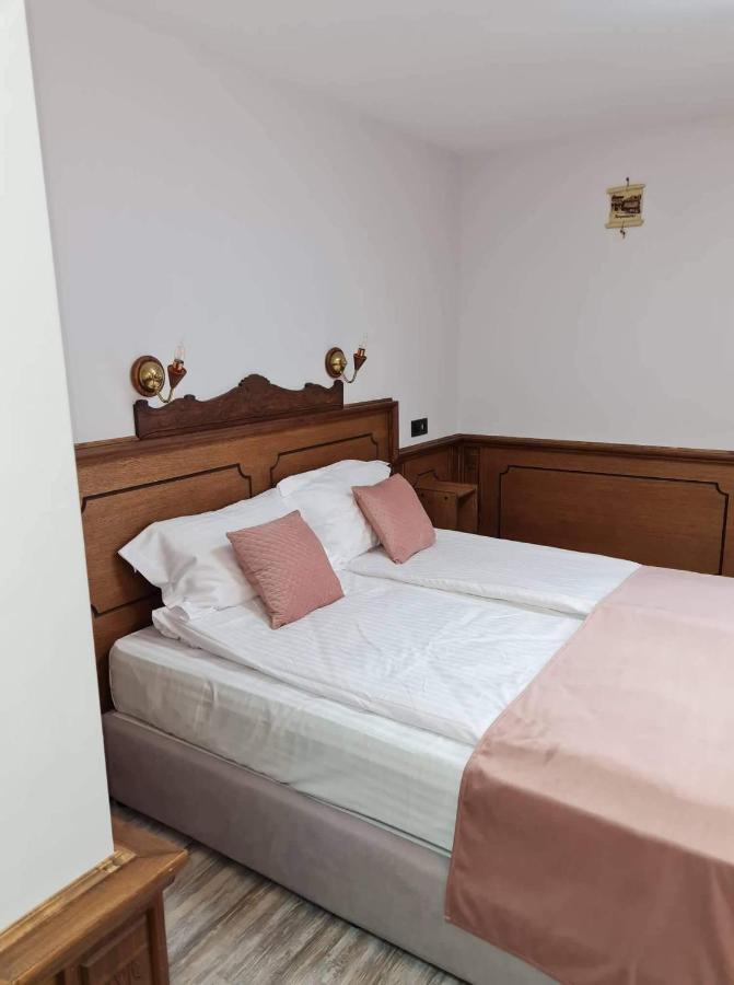 Chuchura Family Hotel Koprivshtitsa Luaran gambar