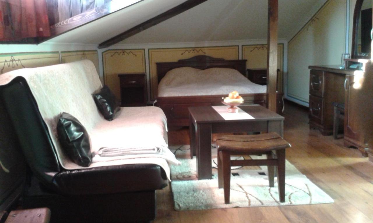 Chuchura Family Hotel Koprivshtitsa Luaran gambar