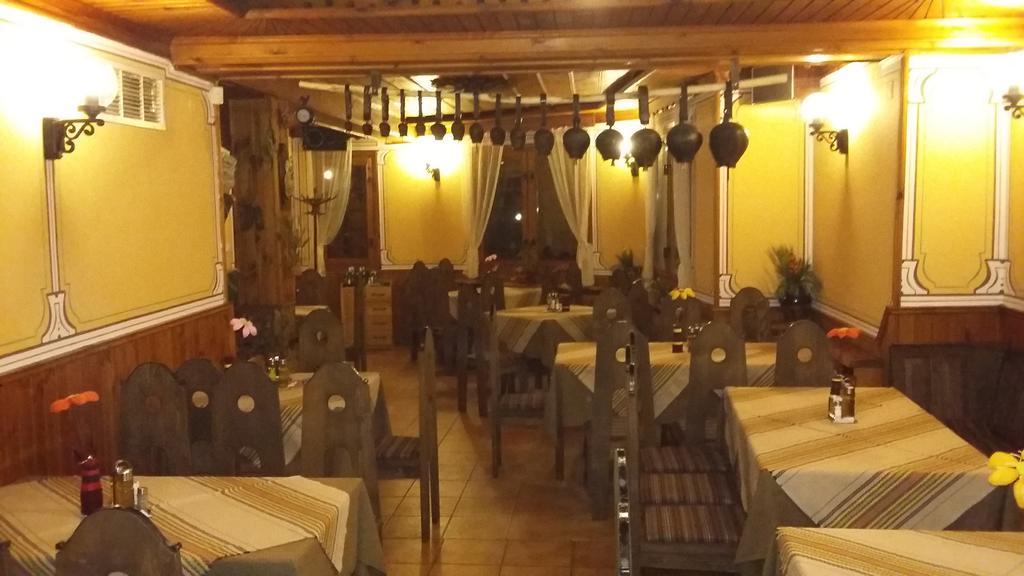 Chuchura Family Hotel Koprivshtitsa Luaran gambar
