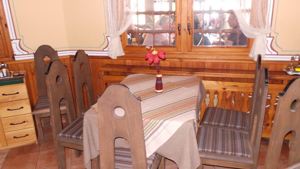 Chuchura Family Hotel Koprivshtitsa Luaran gambar